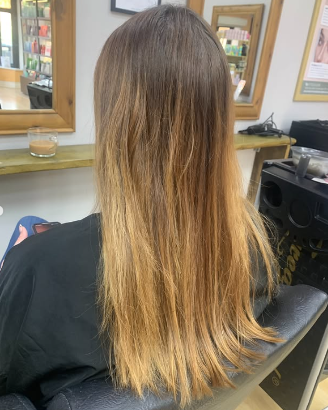 Spring 2025 Hair Trends & Makeovers For Brunettes With Long Layred Hairstyles Spring 2025 Hair Trends & Makeovers For Brunettes With Long Layred Hairstyles