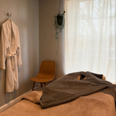 Elemis Technology vs Touch Facials: Which is Right For You?