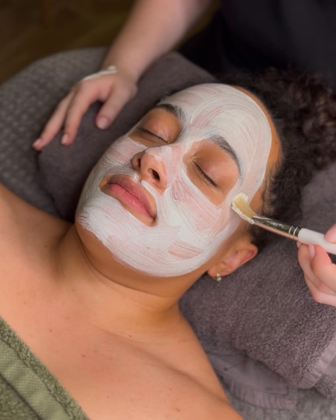 Aveda Holistic Renew Facial in Peterborough Aveda Holistic Renew Facial in Peterborough
