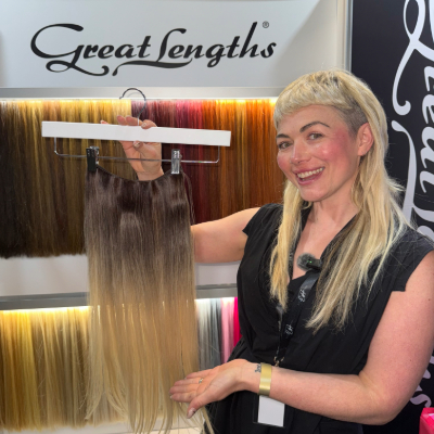 Melanie McDonald Takes to The Great Lengths Main Stage at HairCon Manchester 2026