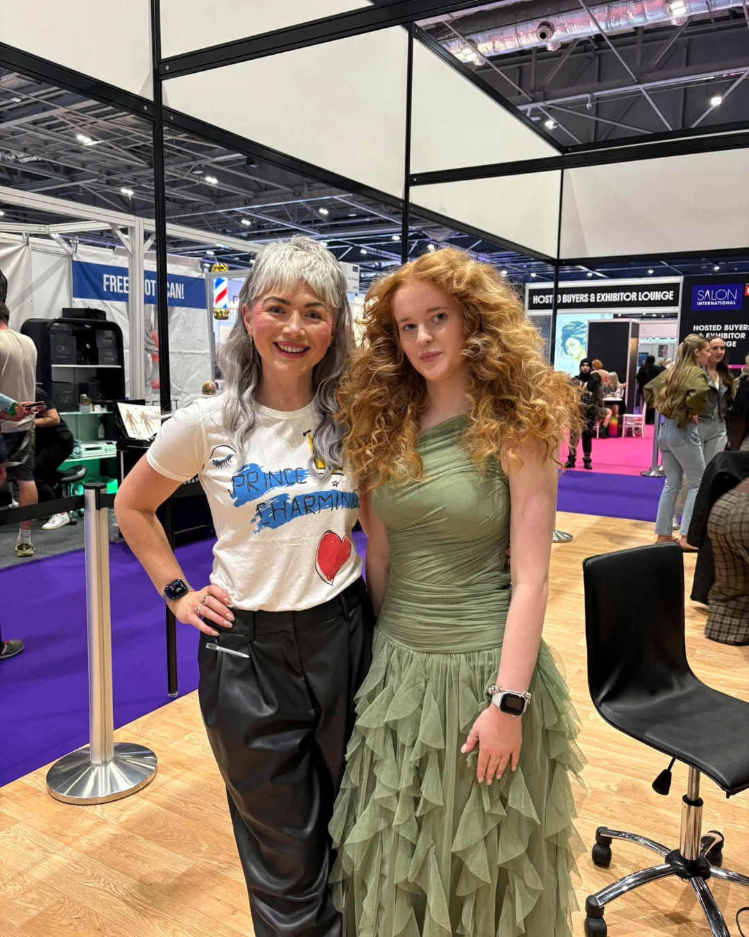 Melanie Richards Wins HJ Hair Extensionist of The Year Melanie Richards Wins HJ Hair Extensionist of The Year