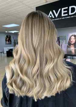 baby-lights-and-root-stretch-melanie-richards-hairdressers