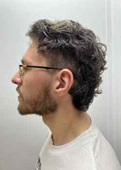 curly-quiffed-hairstyle-for-me