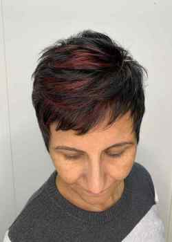 textured-pixie-hair-cut-for-women
